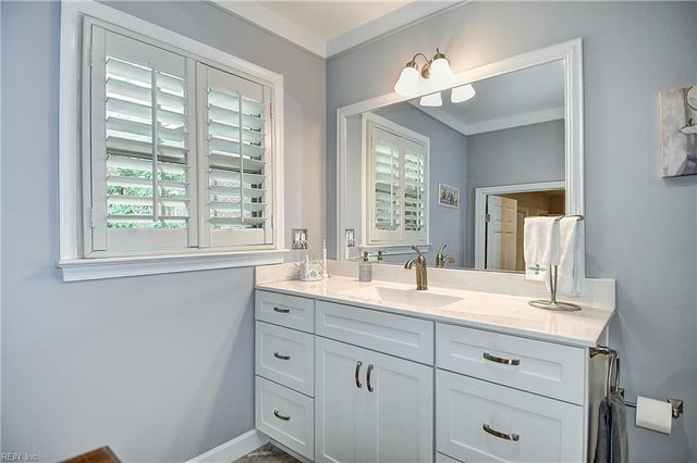 242 Lucian CT, Norfolk, VA 23502