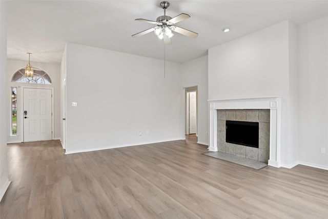 1122 Suffolk Lane, Cedar Hill, TX 75104