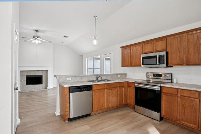 1122 Suffolk Lane, Cedar Hill, TX 75104