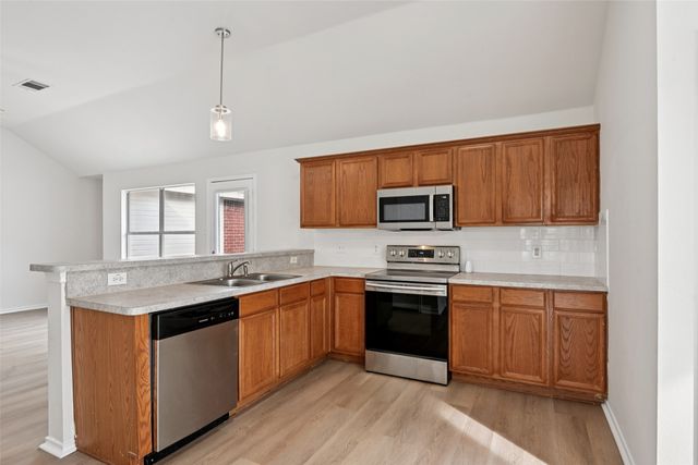 1122 Suffolk Lane, Cedar Hill, TX 75104