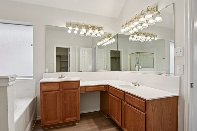 1122 Suffolk Lane, Cedar Hill, TX 75104