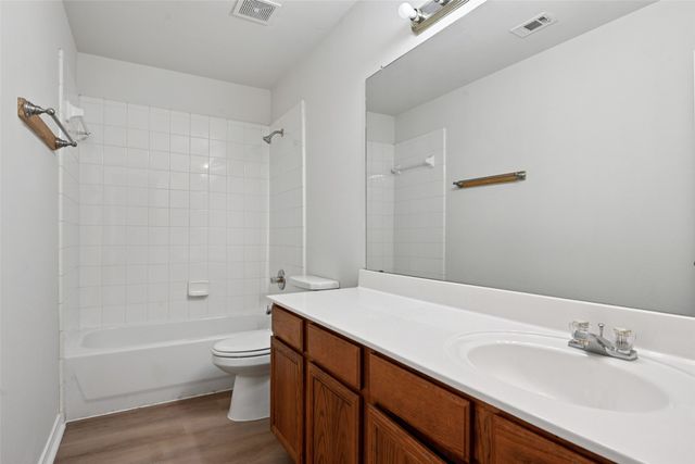 1122 Suffolk Lane, Cedar Hill, TX 75104