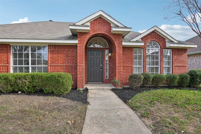 1122 Suffolk Lane, Cedar Hill, TX 75104