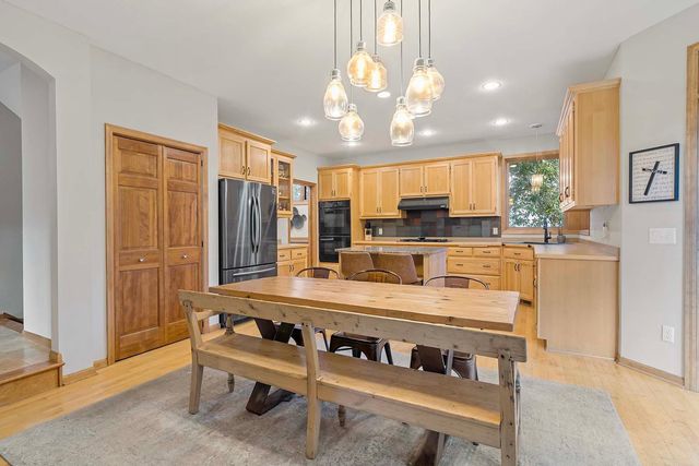 10668 Alton Court, Inver Grove Heights, MN 55077