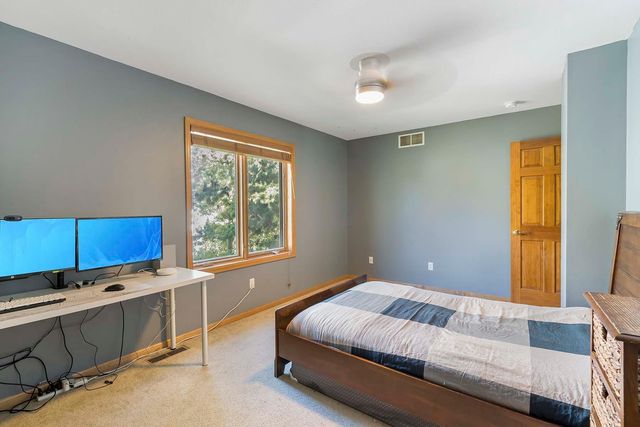 10668 Alton Court, Inver Grove Heights, MN 55077