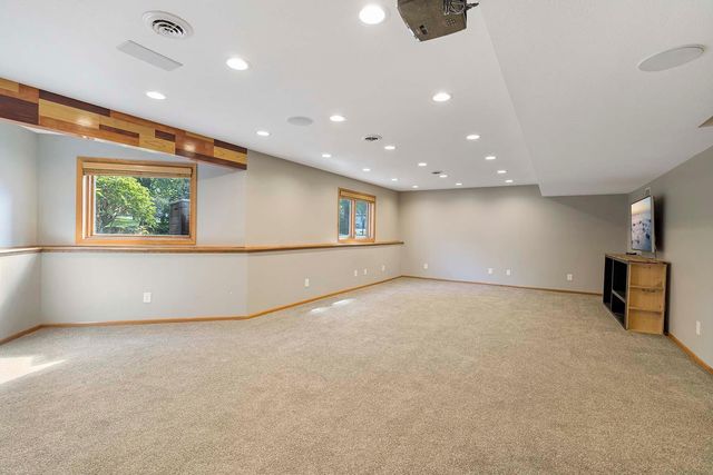 10668 Alton Court, Inver Grove Heights, MN 55077