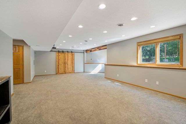 10668 Alton Court, Inver Grove Heights, MN 55077