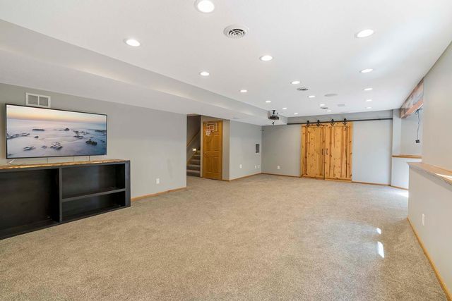 10668 Alton Court, Inver Grove Heights, MN 55077