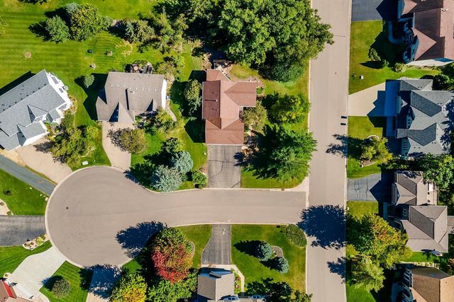 10668 Alton Court, Inver Grove Heights, MN 55077