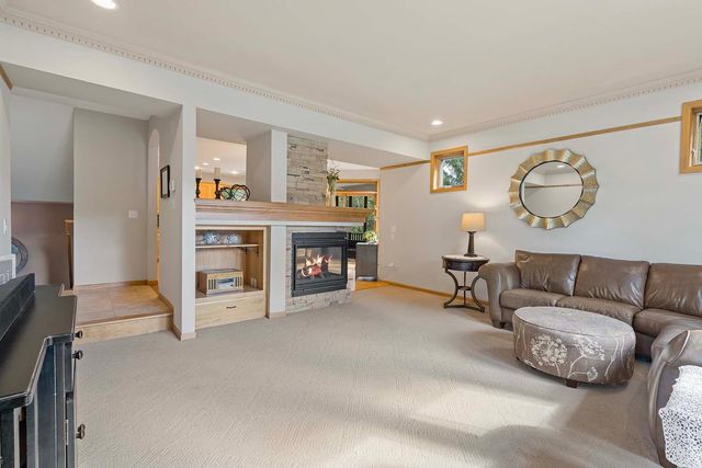 10668 Alton Court, Inver Grove Heights, MN 55077