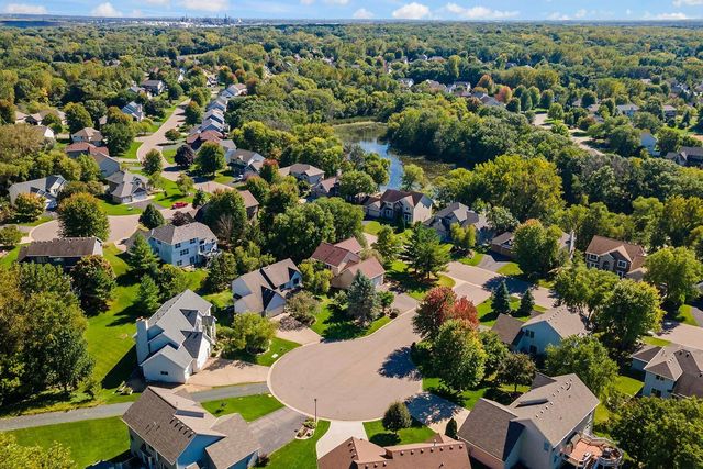 10668 Alton Court, Inver Grove Heights, MN 55077