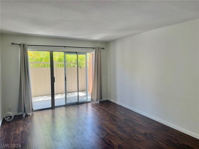 650 Oakmont Avenue 2113, Las Vegas, NV 89109