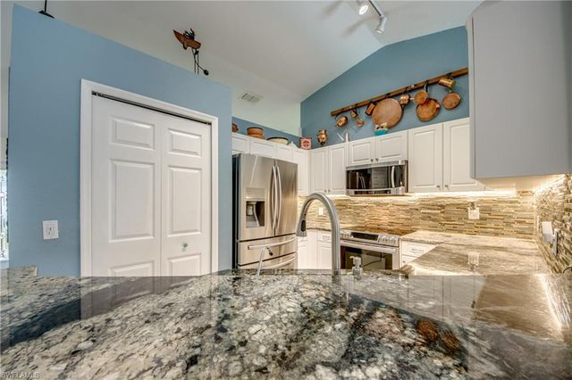 1821 NW 1st PL, Cape Coral, FL 33993