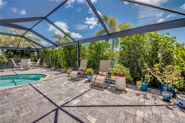 1821 NW 1st PL, Cape Coral, FL 33993