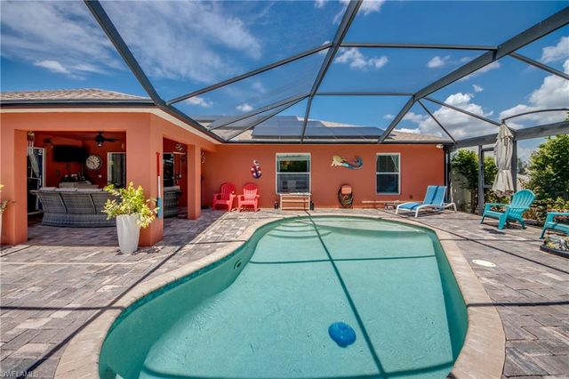 1821 NW 1st PL, Cape Coral, FL 33993
