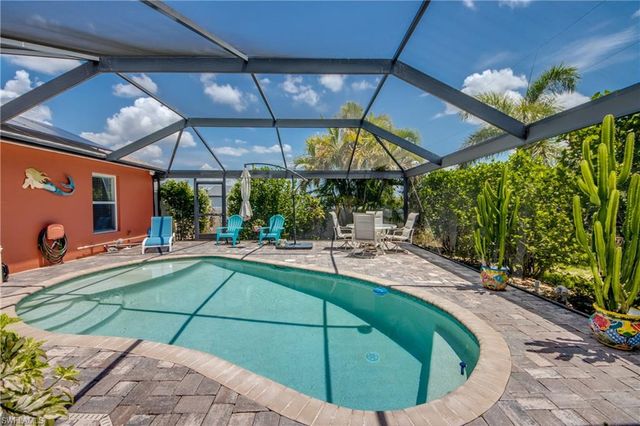 1821 NW 1st PL, Cape Coral, FL 33993