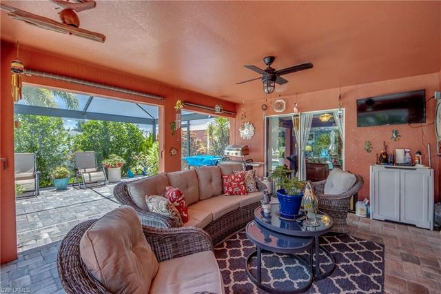 1821 NW 1st PL, Cape Coral, FL 33993