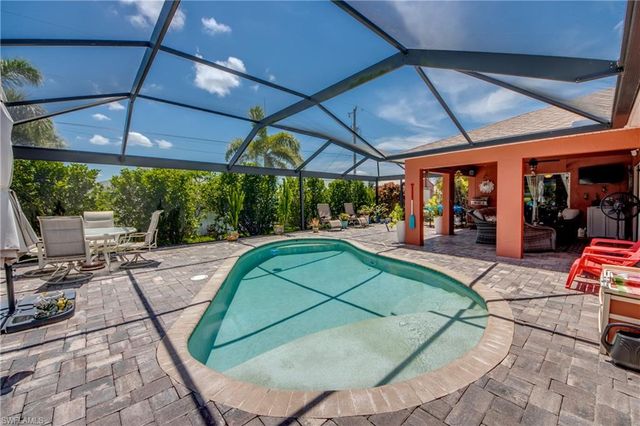 1821 NW 1st PL, Cape Coral, FL 33993