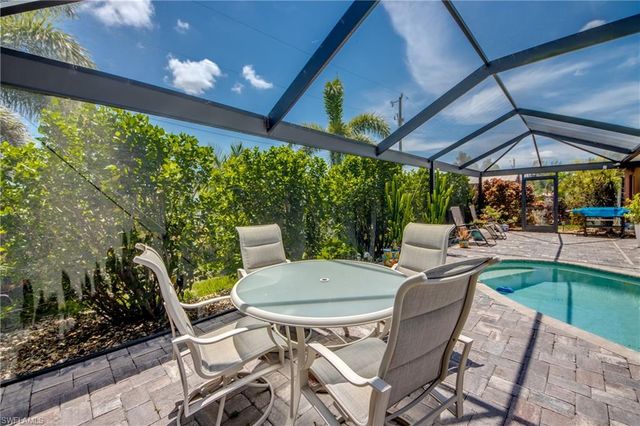 1821 NW 1st PL, Cape Coral, FL 33993