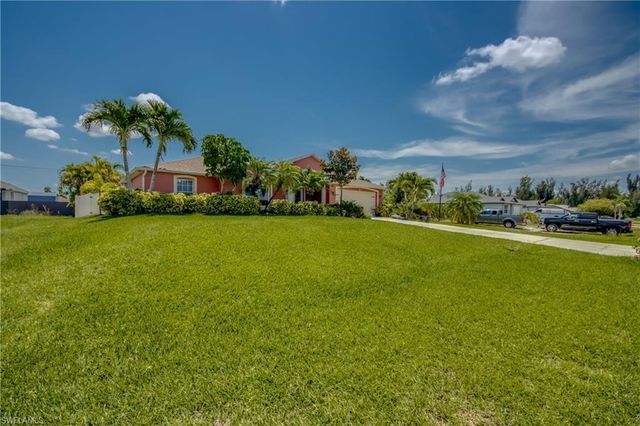 1821 NW 1st PL, Cape Coral, FL 33993
