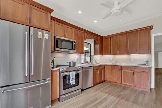 16000 W Bay Drive 158, Jupiter, FL 33477