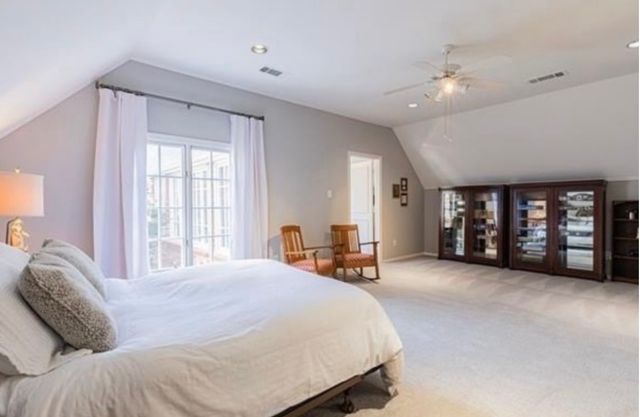 7985 Caruth Court, Dallas, TX 75225