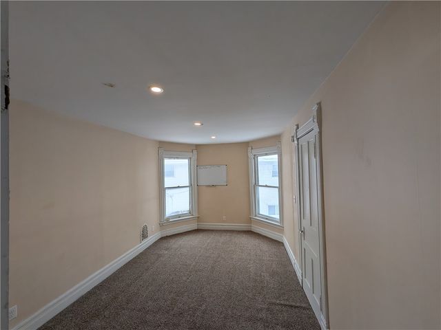 8 South Main Street, Batavia City, NY 14020