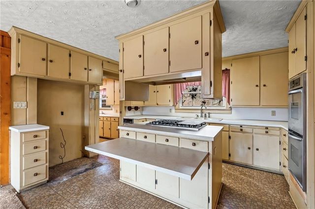 3824 Old US Highway 64, Lexington, NC 27295