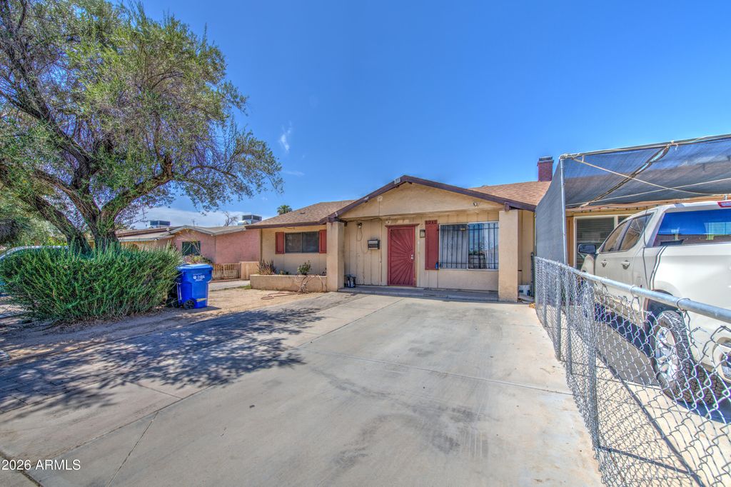 5040 N 41ST Drive, Phoenix, AZ 85019 — exterior