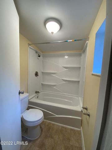 698 Seaside Road, St. Helena Island, SC 29920