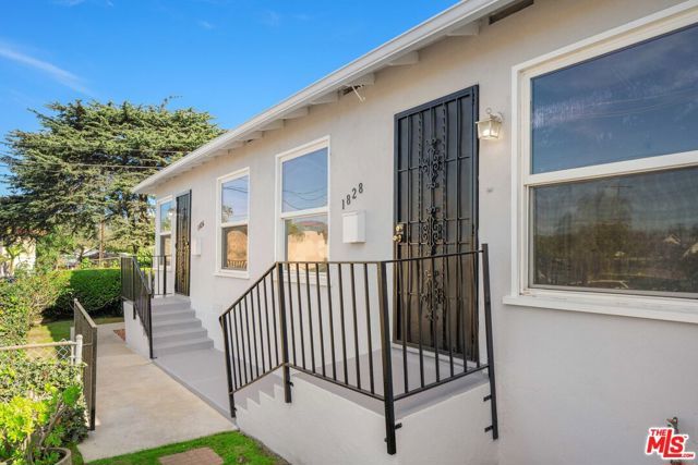 1826 S Rimpau Boulevard, Los Angeles, CA 90019