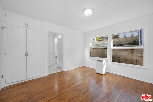 1826 S Rimpau Boulevard, Los Angeles, CA 90019