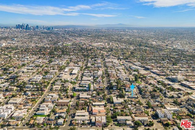 1826 S Rimpau Boulevard, Los Angeles, CA 90019