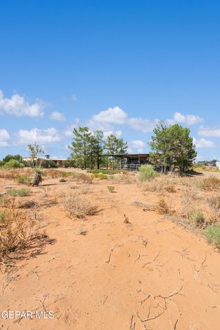 5249 DESERT WILLOW Drive, El Paso, TX 79938