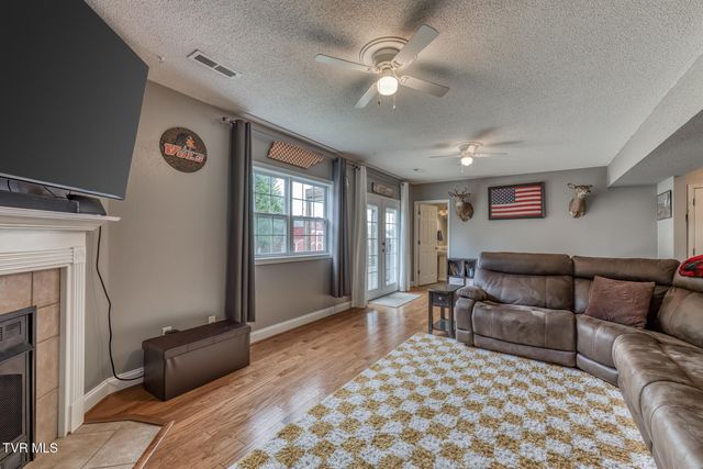 330 Katie Court, Jonesborough, TN 37659