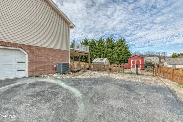 330 Katie Court, Jonesborough, TN 37659