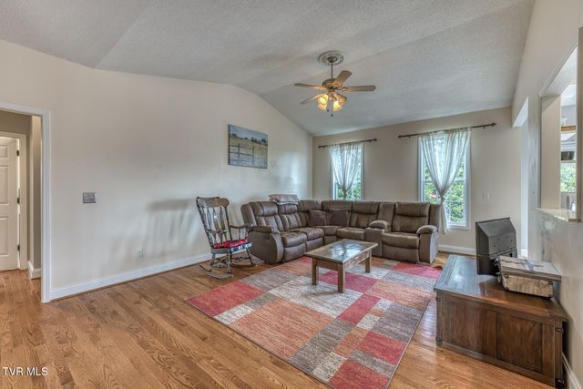 330 Katie Court, Jonesborough, TN 37659