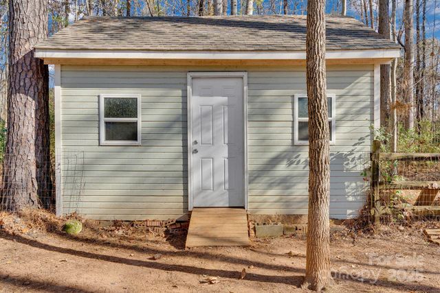 481 Evergreen Road, Lake Wylie, SC 29710