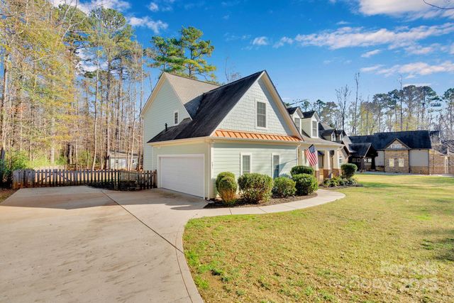 481 Evergreen Road, Lake Wylie, SC 29710