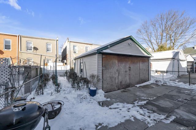 104-47 89th Avenue, Richmond Hill, NY 11418