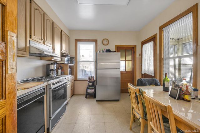 104-47 89th Avenue, Richmond Hill, NY 11418