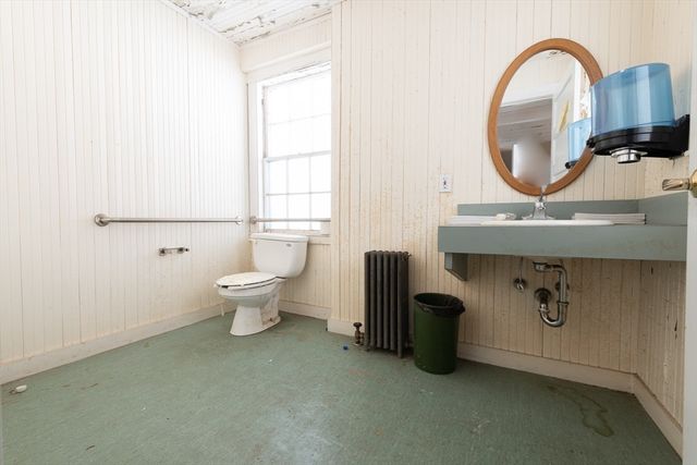 133 Wellesley Street, Weston, MA 02493