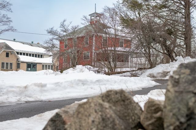 133 Wellesley Street, Weston, MA 02493