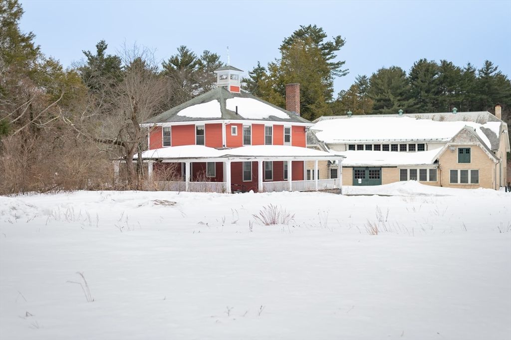 133 Wellesley Street, Weston, MA 02493