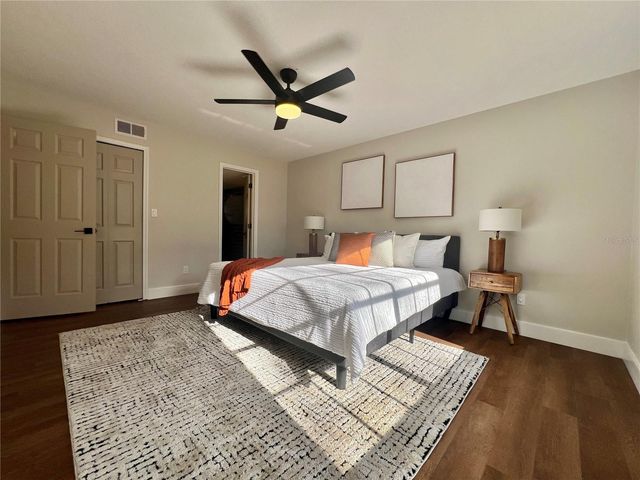 5002 LAGUNA BAY CIRCLE 7, Kissimmee, FL 34746