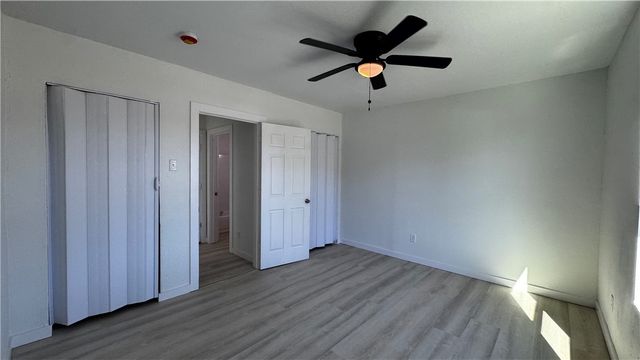 1513 10th St 1, Corpus Christi, TX 78404