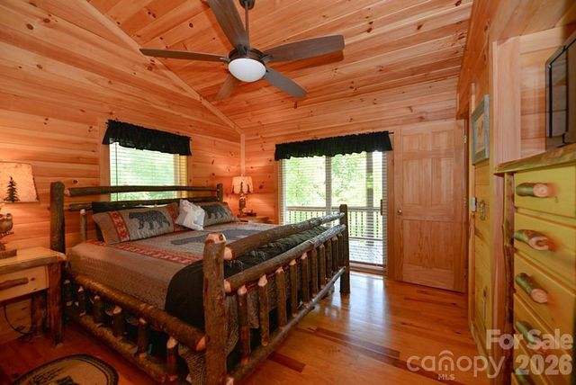 470 Bear Ridge Road, Tuckasegee, NC 28783