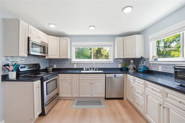 1459 Wiley Street, Fairborn, OH 45324