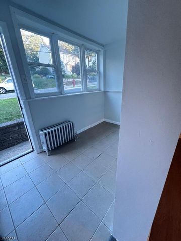 209 W Chrystal St Ab, Dover Town, NJ 07801