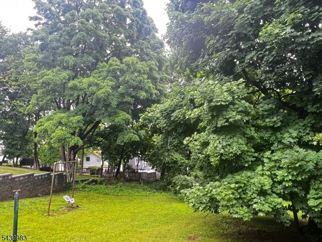 209 W Chrystal St Ab, Dover Town, NJ 07801